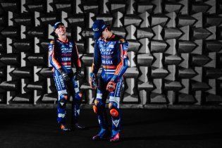 Moto2: Blu Cru Pramac Yamaha desvela los colores 2026 de Guevara y Fernández