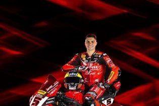 SBK: Bautista e Montella tolgono il velo: ecco le nuove Ducati V4 del team Barni