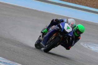 SBK: La pioggia non ferma i test a Jerez: tutte le foto della prima giornata