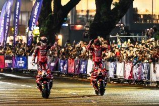 MotoGP: La MotoGP invade Kuala Lumpur: show in strada e 20.00 fan sotto le Torri Petronas
