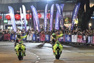 MotoGP: La MotoGP invade Kuala Lumpur: show in strada e 20.00 fan sotto le Torri Petronas