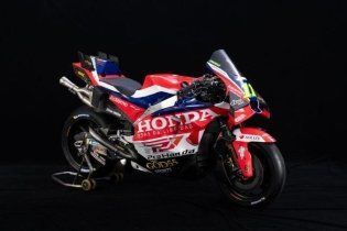 MotoGP: Svelate le nuove Honda LCR, ecco le moto di Zarco e Moreira