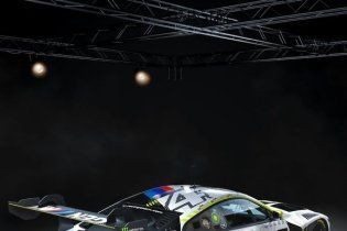 Auto - News: La 12 Ore di Bathurst aspetta Valentino Rossi: le prime foto e il programma