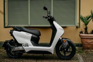 Moto - Scooter: Zero Motorcycles: arriva il nuovo scooter LS1
