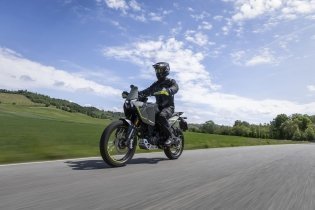 Benelli BKX 300 dan BKX 300 S: semakin berkembang