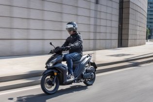 Kymco Micare: lo scooter 125 cittadino antitraffico
