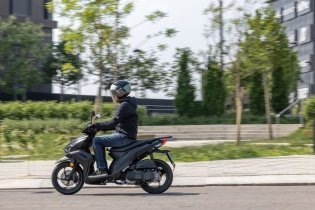 Kymco Micare: lo scooter 125 cittadino antitraffico