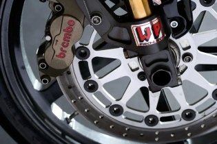 La Aprilia-AGV de la primera victoria de Valentino Rossi en venta por 150.000 €