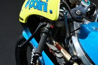 La Aprilia-AGV de la primera victoria de Valentino Rossi está a la venta por 150.000 €