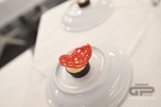Master of Hospitality: cena al buio in Alpinestars con Jorge Martin alla guida