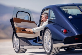 Morgan svela l’esclusiva Midsummer Coupé