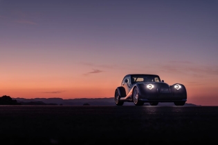 Morgan svela l’esclusiva Midsummer Coupé