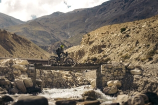 Royal Enfield: Himalayan Base Camp – Ladakh Edition