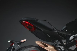 MV Agusta: ingegneria e materiali pregiati