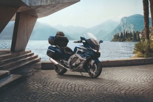 BMW Motorrad per il model year 2027: non solo colori!