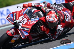 Brno, Sprint: Behind Bagnaia, Ogura, Marquez, and Diggia, there’s nothing but a cosmic void