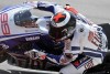 Moto - News: Lorenzo piega Rossi. Dovi sul podio