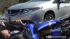 Moto - News: La moto scivola con l'anteriore e finisce sotto un'auto. Tragedia sfiorata - VIDEO
