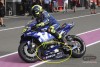 MotoGP: FOTO. In Qatar a Valentino si abbassa... la &quot;gonna&quot;