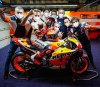 : VIDEO - Marc Marquez hugs his team again at Portimao